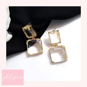 NWT Soft Gold Color Glass Drop Earrings Chic Fancy Date Wedding Champagne